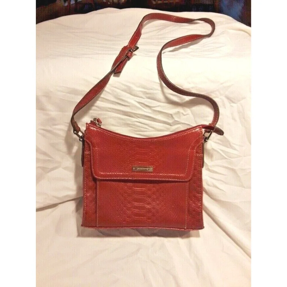 Pristine condition Liz Claiborne Faux Snakeskin Red Crossbody -multi compartment